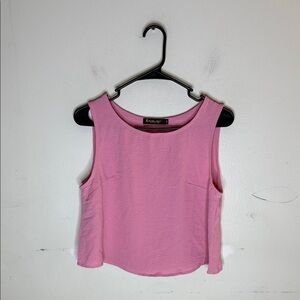 Roylamp Light Pink Cropped Length Sleeveless Top Size Medium